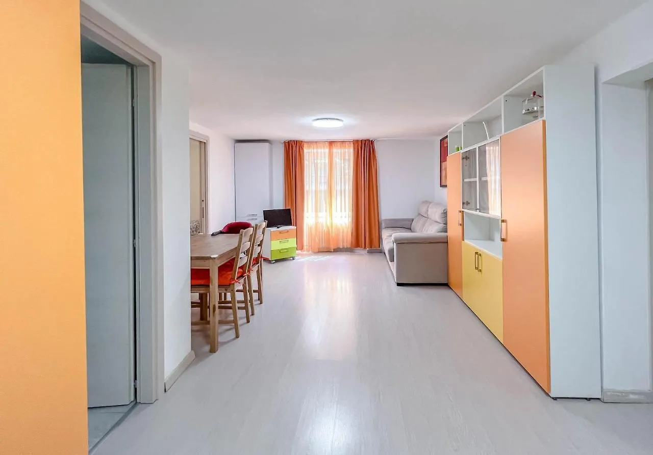 Family House Apartment Varazze