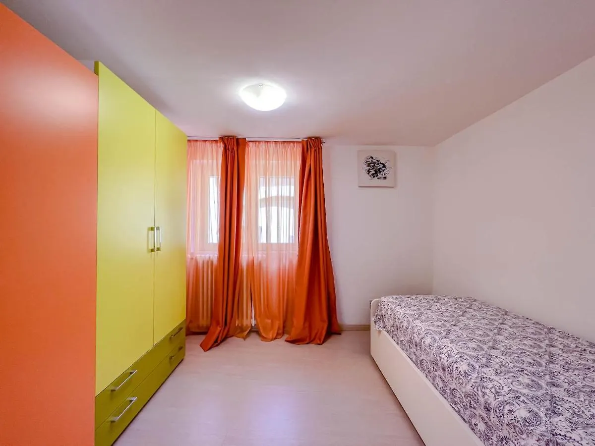 Family House Apartment Varazze