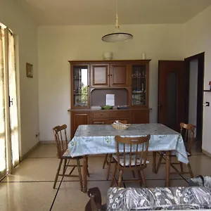 Tra Gli Ulivi Da Giacinta Varazze