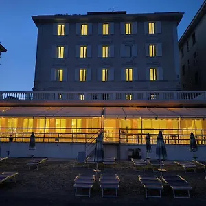 3* Hotel Savoy