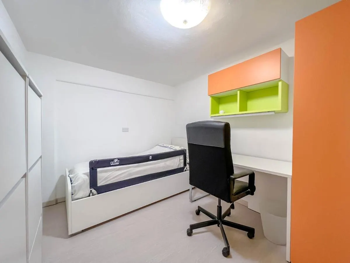 Family House Apartment Varazze