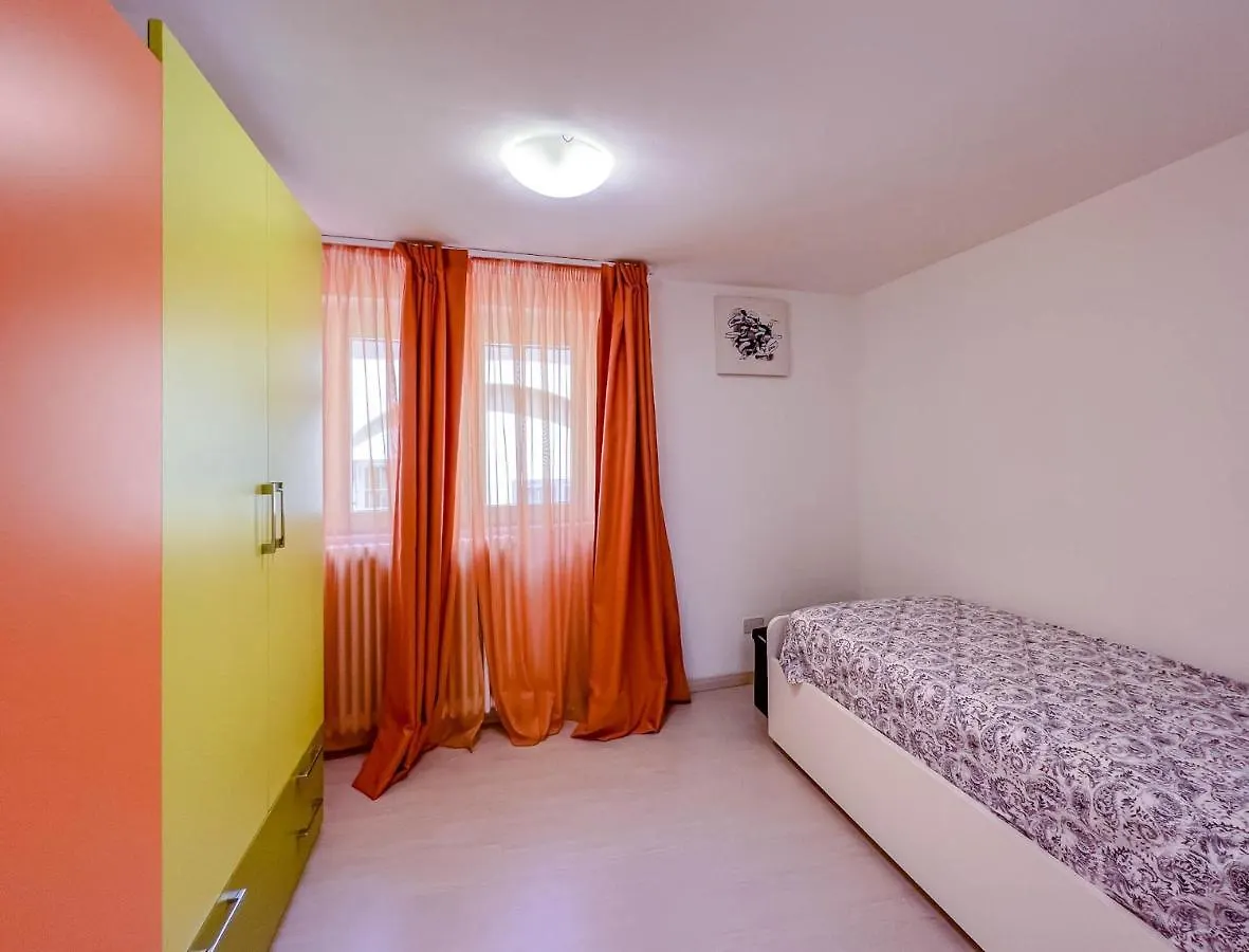 Family House Apartment Varazze